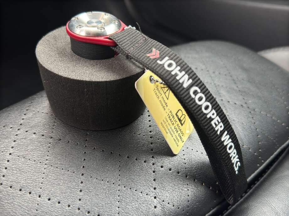 MINI John Cooper Works Cabrio (Bild 19/22)