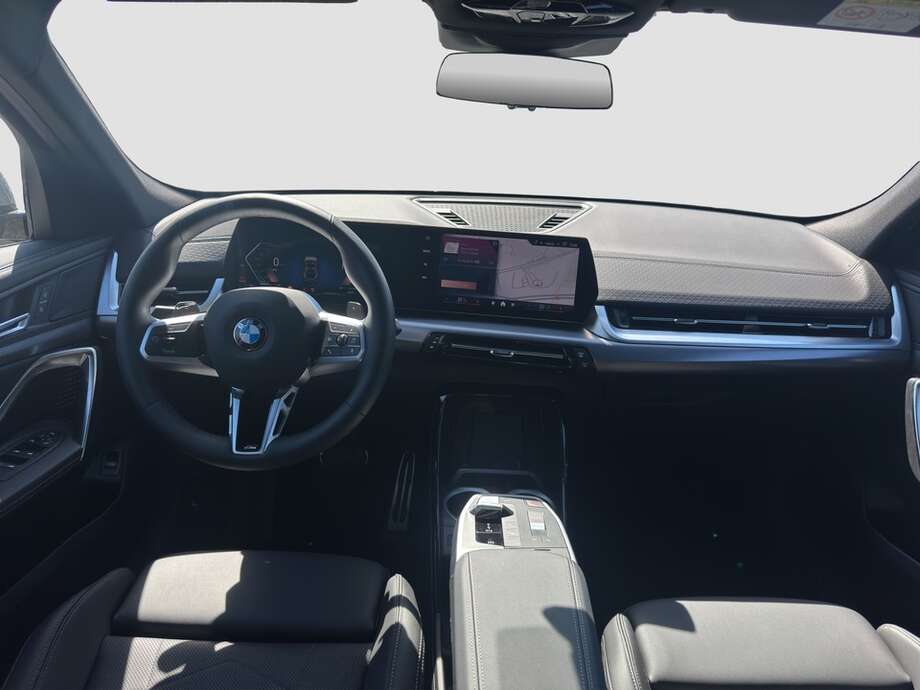 BMW X2 (Bild 11/18)