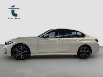 BMW 320d (Bild 2/14)