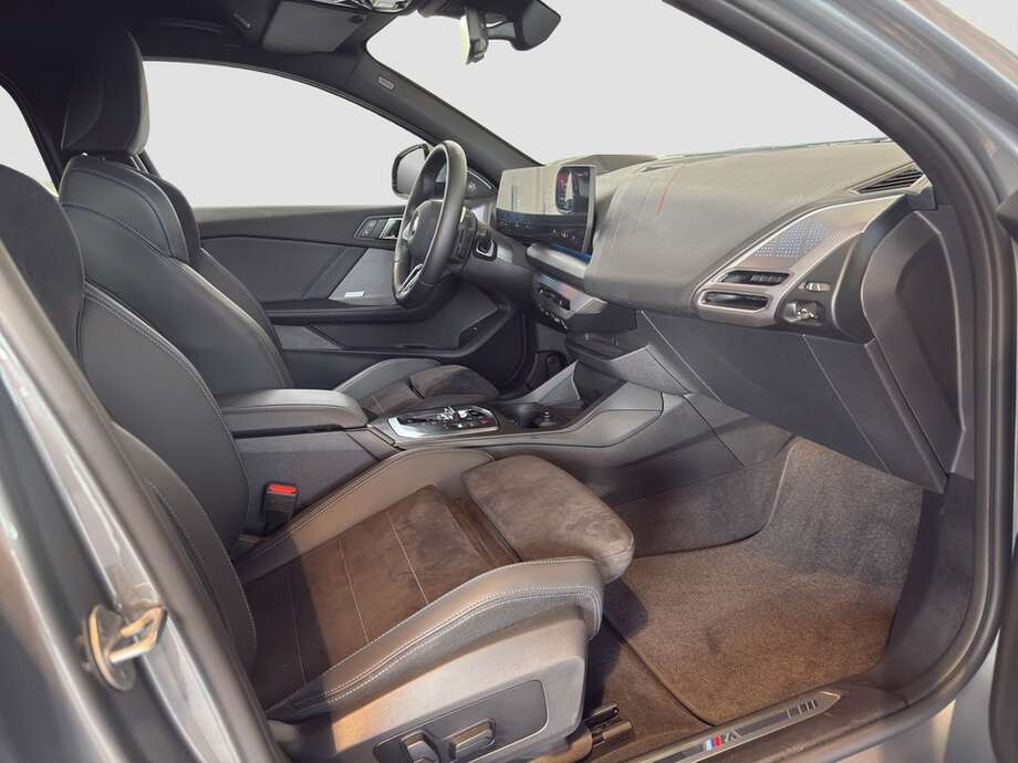 BMW 120 (Bild 15/15)