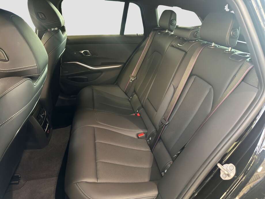 BMW M340i (Bild 12/18)