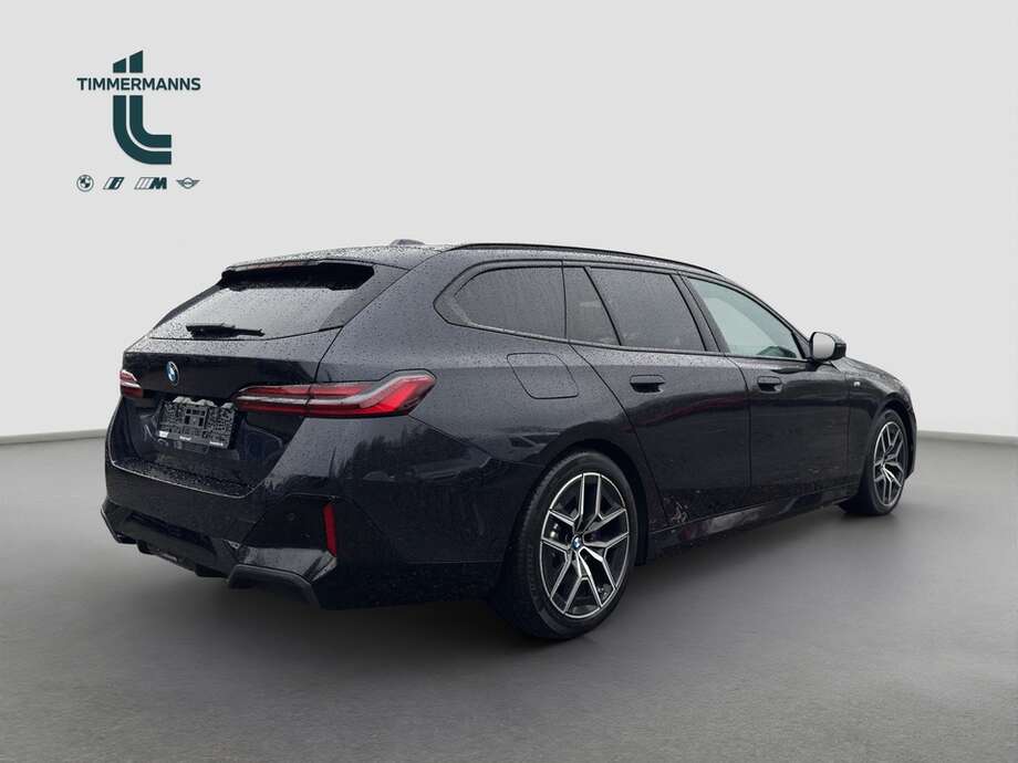 BMW 540d xDrive (Bild 5/23)