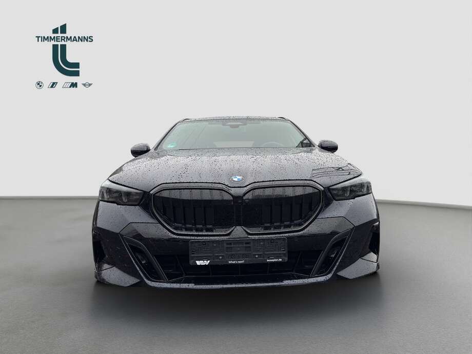 BMW 540d xDrive (Bild 8/23)