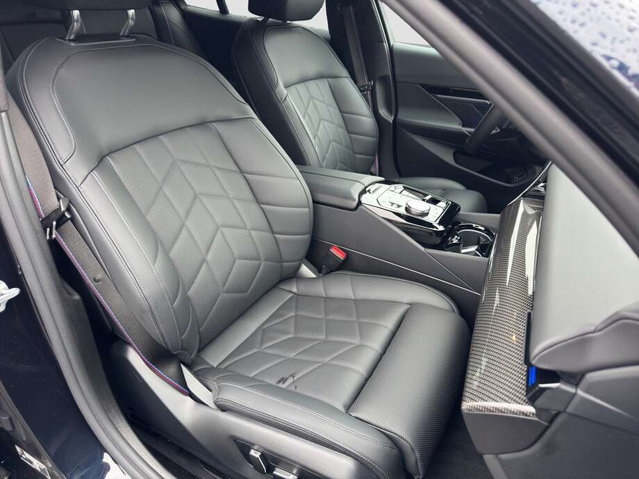 BMW 540d xDrive (Bild 15/23)