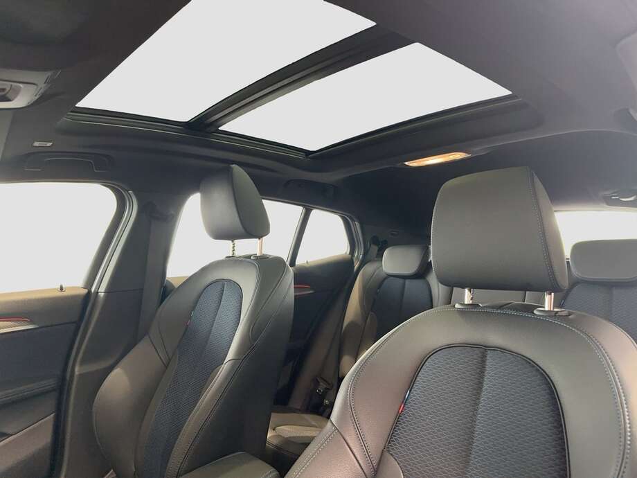 BMW X2 (Bild 11/20)