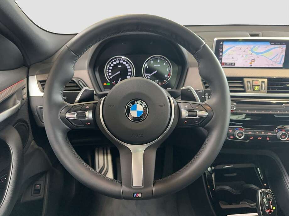 BMW X2 (Bild 12/20)