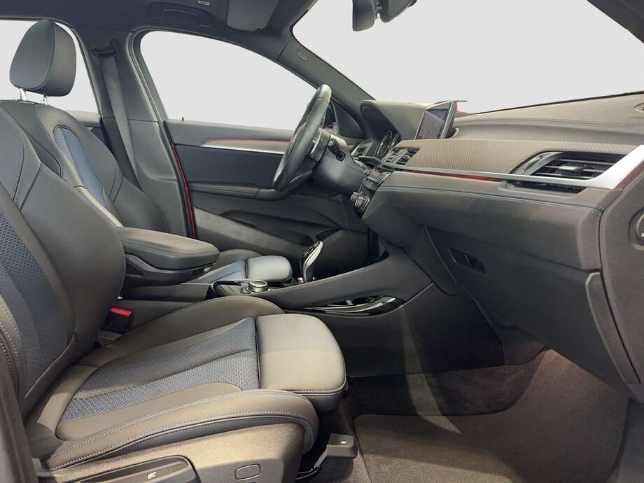BMW X2 (Bild 20/20)