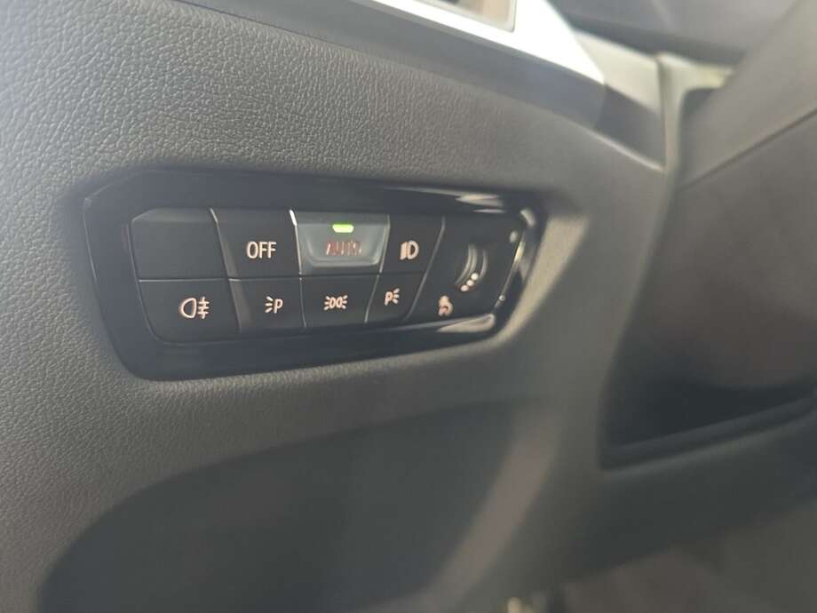 BMW 220d (Bild 17/19)