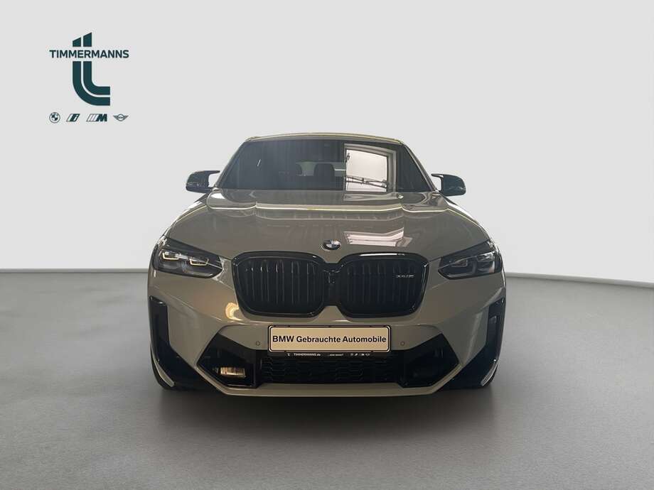 BMW X4 M (Bild 8/16)