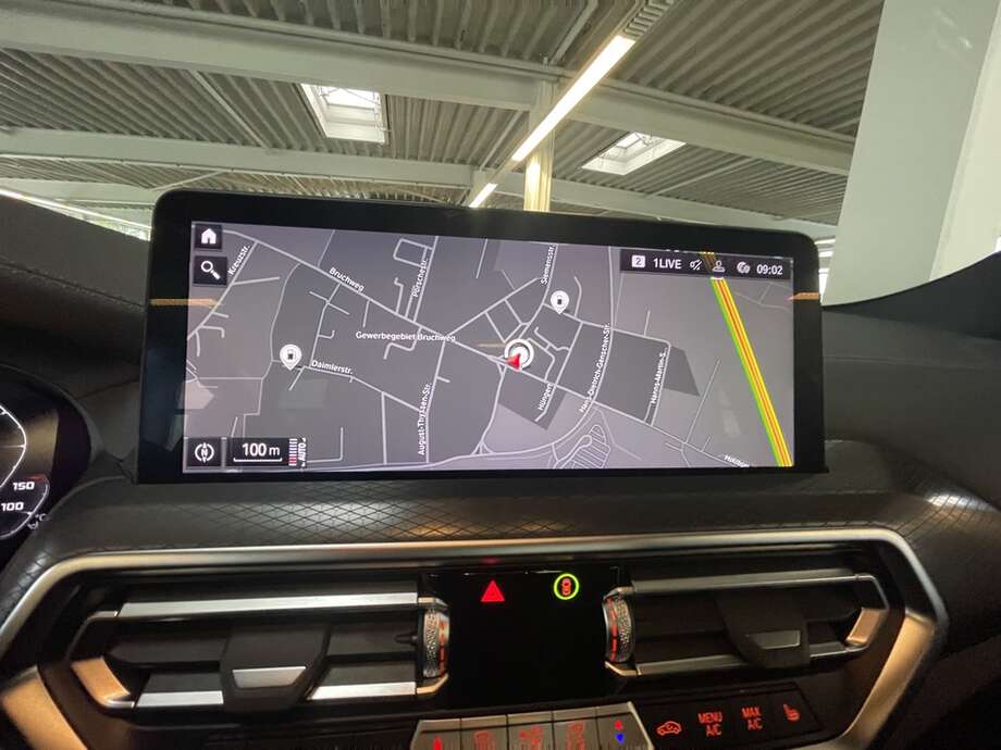 BMW X4 M (Bild 16/16)