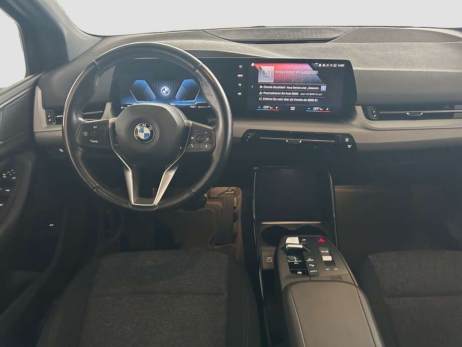 BMW 218 Active Tourer (Bild 14/20)
