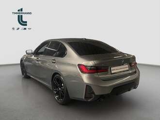 BMW 330i xDrive (Bild 3/15)