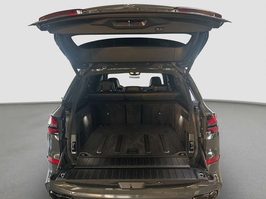 BMW X5 (Bild 15/19)