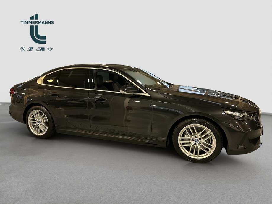 BMW i5 eDrive40 (Bild 6/19)