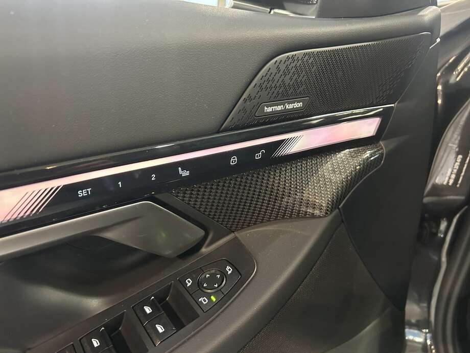 BMW i5 eDrive40 (Bild 17/19)