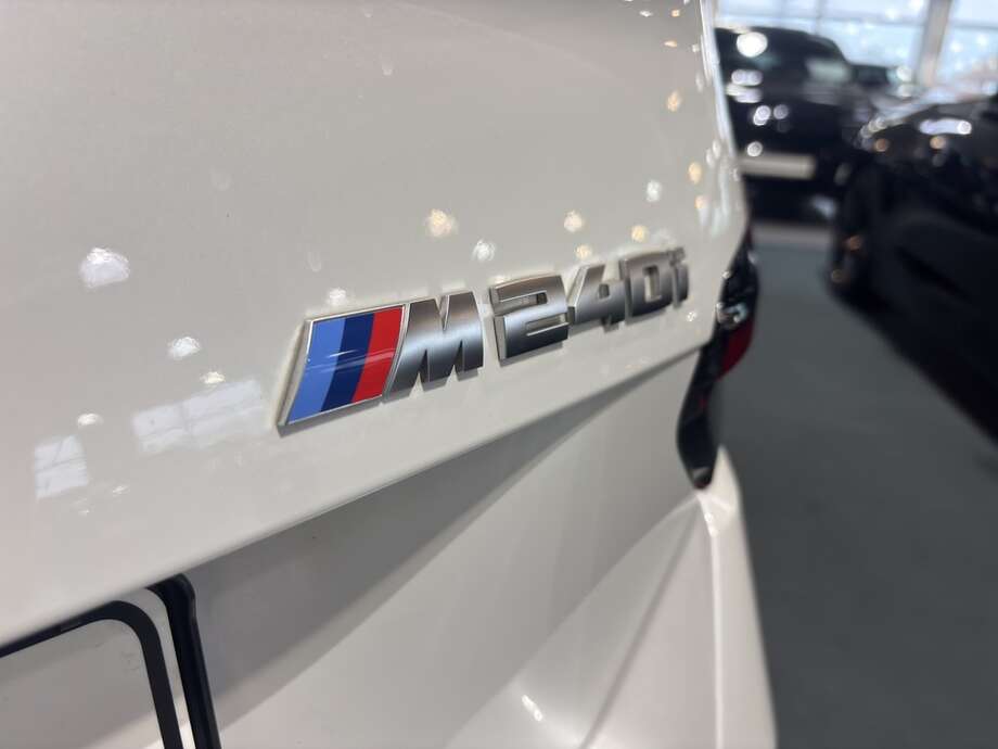 BMW M240i (Bild 15/18)
