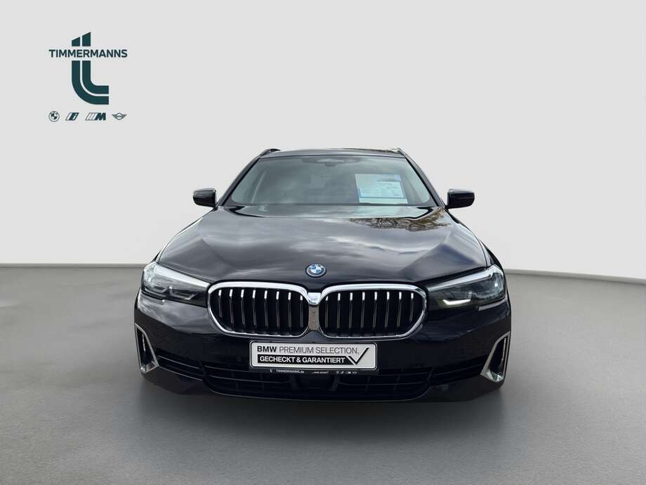 BMW 530e Touring (Bild 8/15)