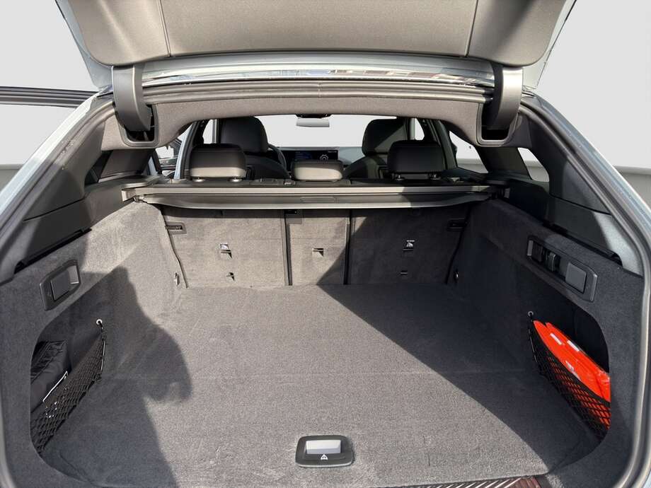 BMW 540d xDrive (Bild 15/18)