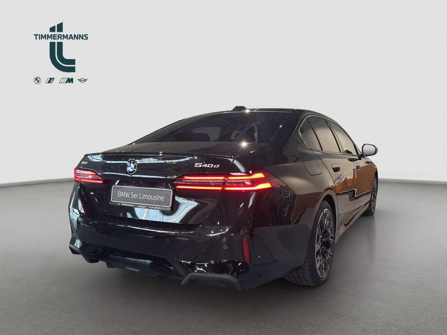 BMW 540d xDrive (Bild 5/18)