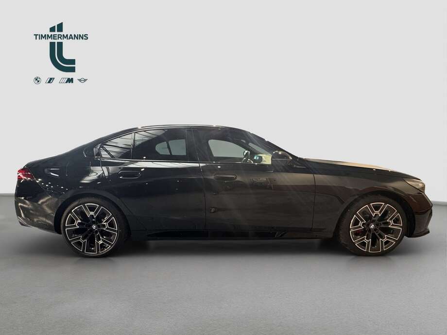 BMW 540d xDrive (Bild 6/18)
