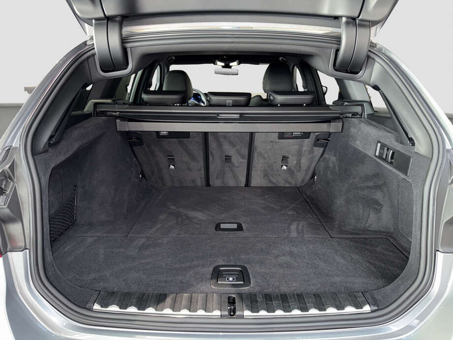 BMW 318d (Bild 15/15)