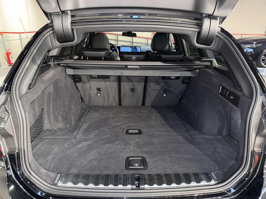 BMW M340d xDrive Touring Auto (Bild 15/15)