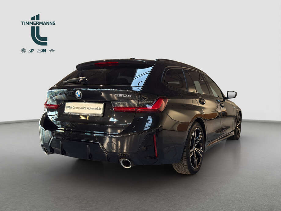 BMW 320d (Bild 5/15)