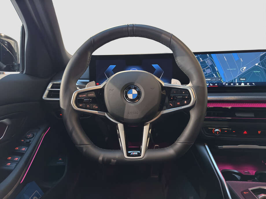 BMW 320d (Bild 12/15)