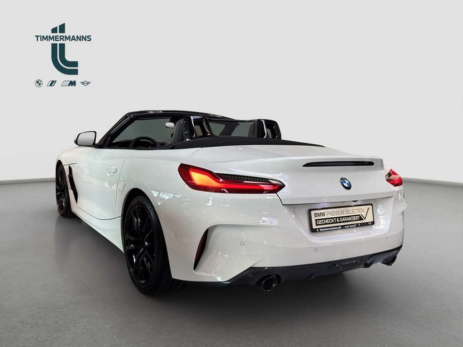BMW Z4 (Bild 2/18)