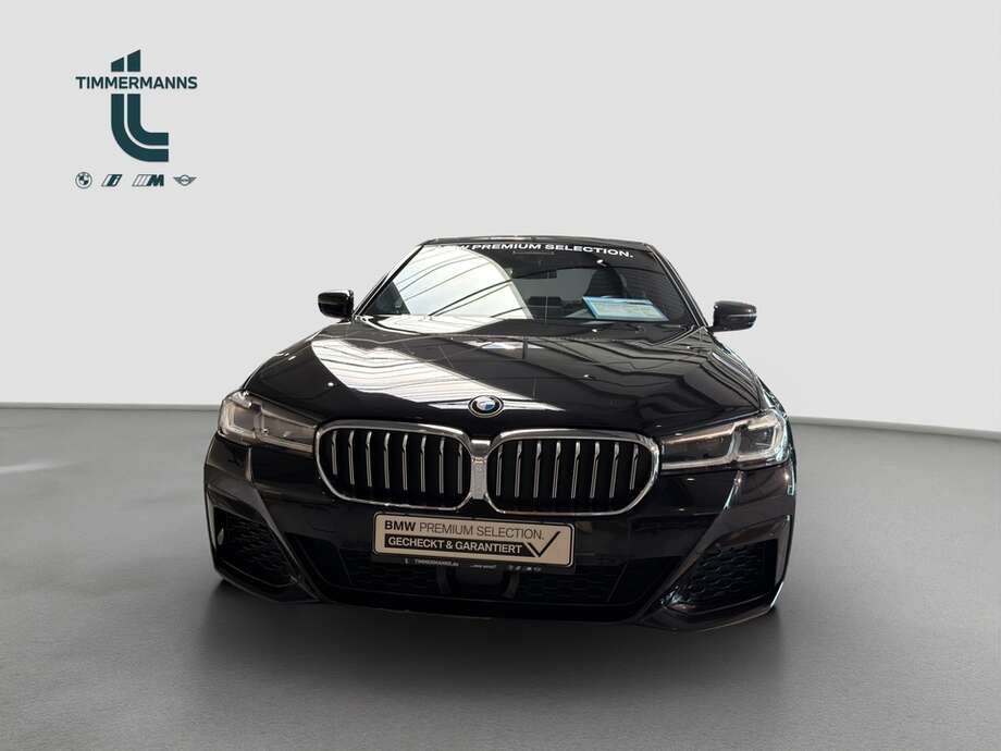 BMW 530d xDrive (Bild 9/16)