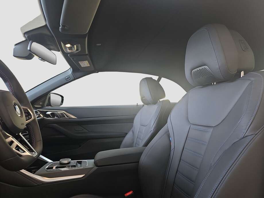 BMW M440 (Bild 11/18)