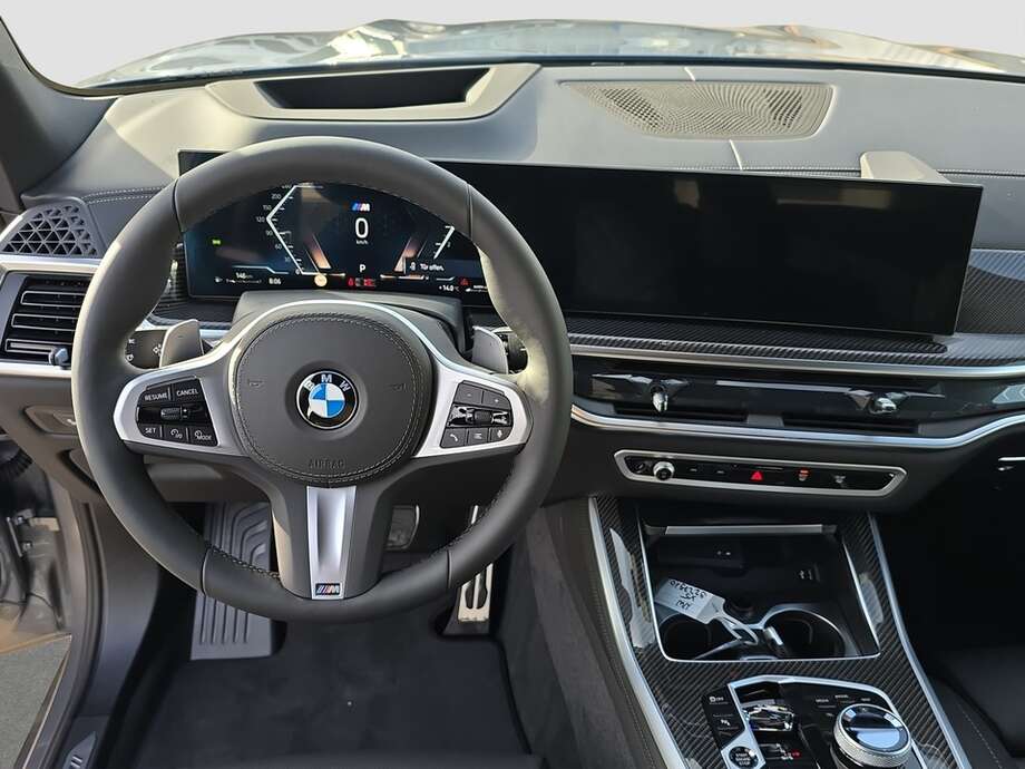 BMW X5 (Bild 13/19)