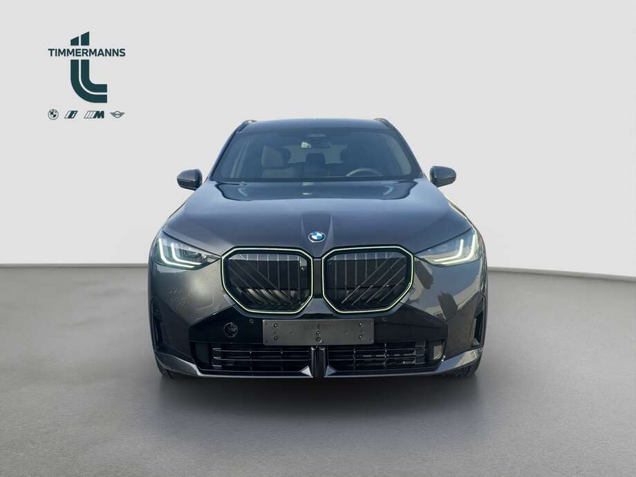 BMW X3 (Bild 8/17)