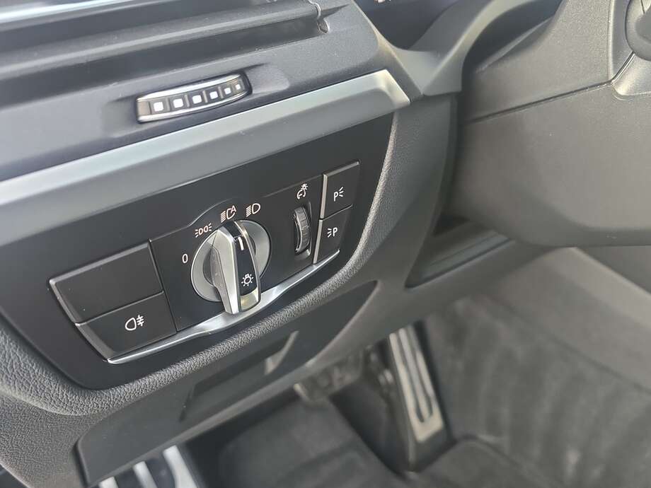 BMW X3 (Bild 18/19)