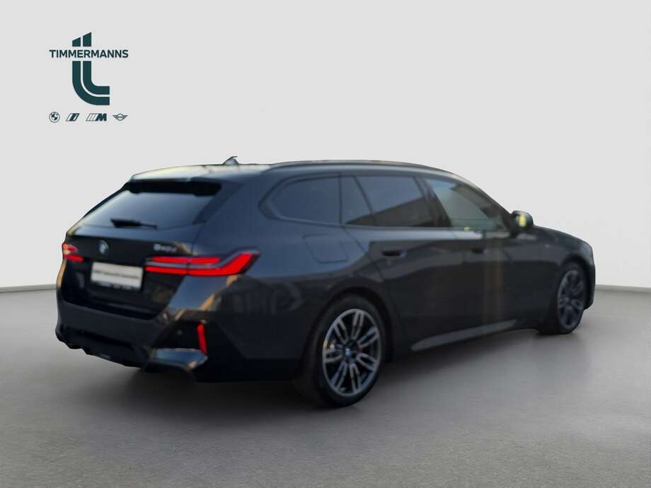BMW 540d xDrive (Bild 5/19)