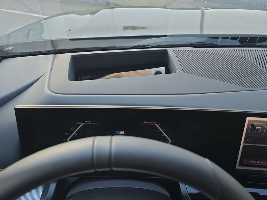 BMW 540d xDrive (Bild 18/19)