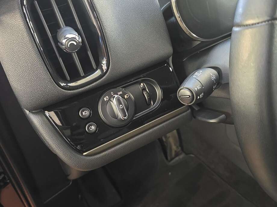 MINI Cooper Countryman (Bild 17/18)
