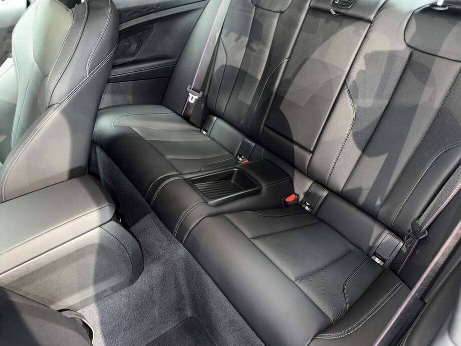 BMW M240i (Bild 14/15)