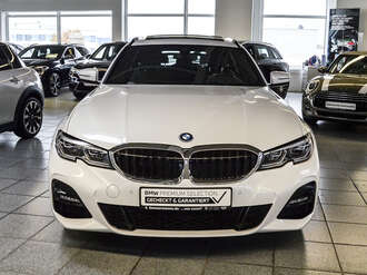 BMW 330e (Bild 3/21)