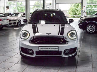 MINI Cooper SE Countryman ALL4 (Bild 3/23)