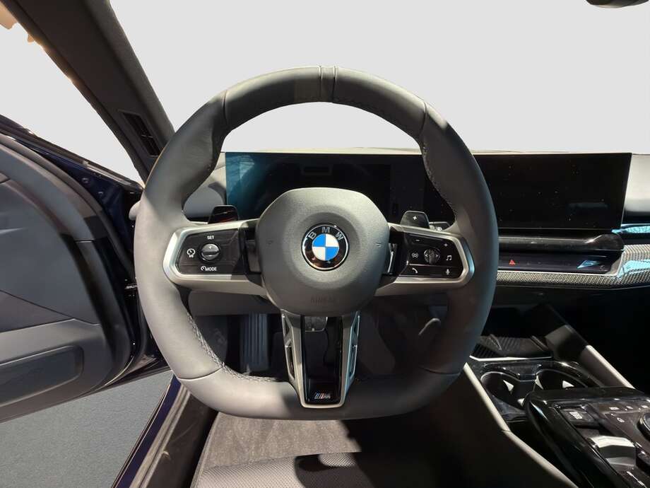 BMW 540d xDrive (Bild 11/13)