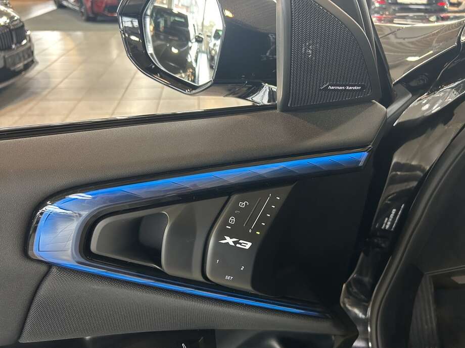BMW X3 (Bild 18/18)