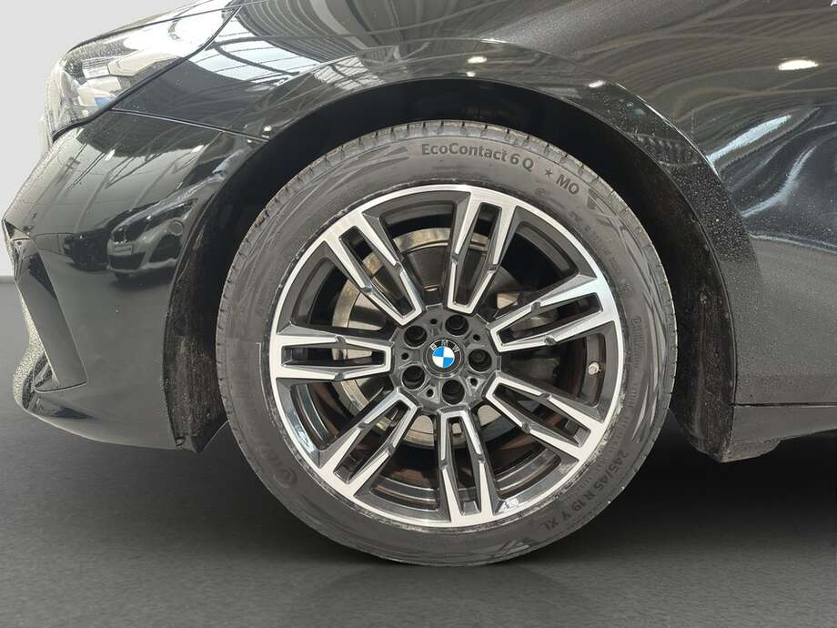BMW 520d (Bild 8/24)