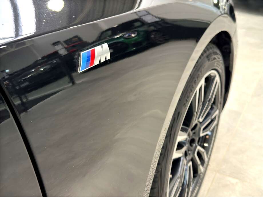 BMW 520d (Bild 16/24)