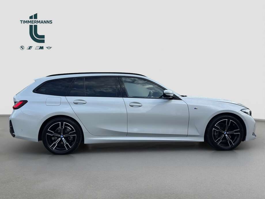 BMW 318d (Bild 6/16)