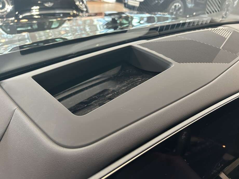 BMW 520d (Bild 18/19)