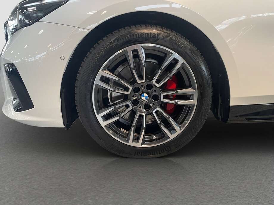 BMW 520d (Bild 9/13)
