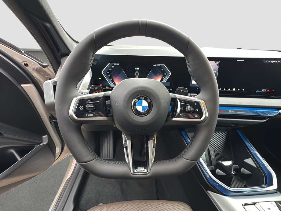 BMW X3 (Bild 12/18)