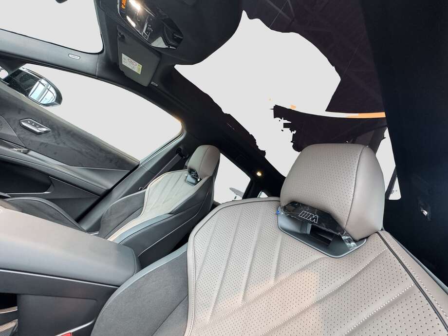 BMW iX3 (Bild 11/17)