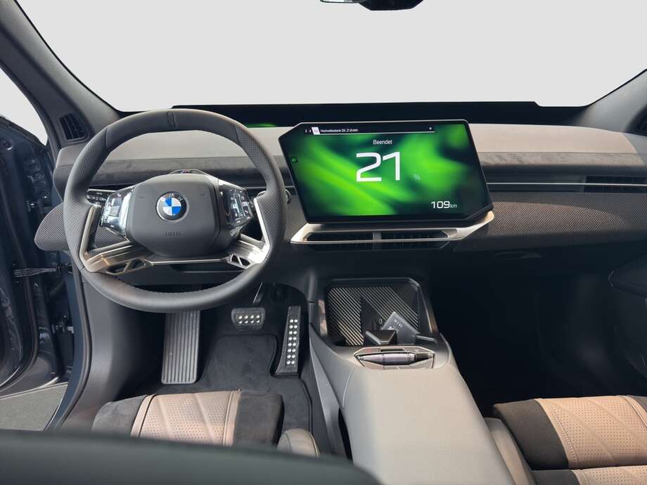 BMW iX3 (Bild 13/17)